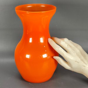 Lote de 5 piezas: Frascos de perfume, candelabro de porcelana, despojador y florero naranja - imagen 7