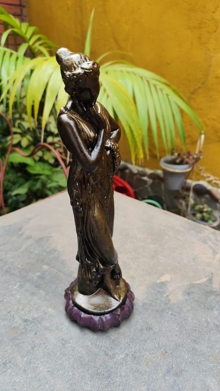 Item 901210 - Image 1