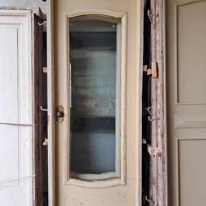Lote anterior: Puerta Antigua de Madera con Vidrio