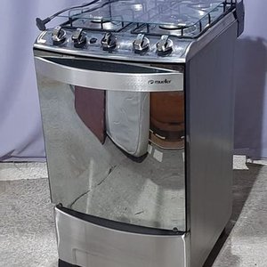 Cocina a Gas Mueller con Encendido Electrónico - imagen 1
