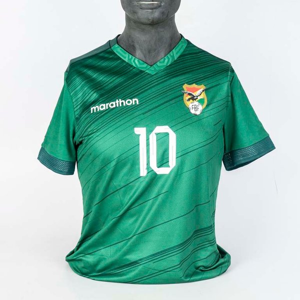 Lote siguiente: Camiseta de la Selección de Bolivia de utilería marca Marathon N°10
