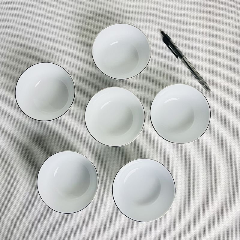 Colección de porcelana blanca con diseños florales y verde - imagen 4