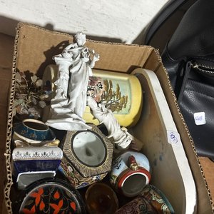 Lote anterior: Lote de Adornos de Porcelana y Cerámica Variados