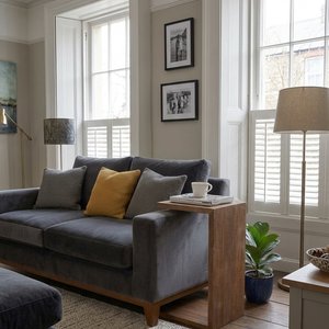 Lote anterior: Mesa Auxiliar Lateral para Sofá o Sillón