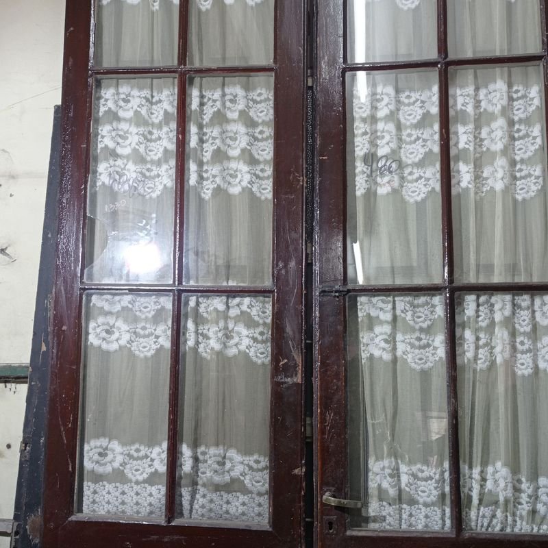 Puertas de madera antiguas para decoración - imagen 9