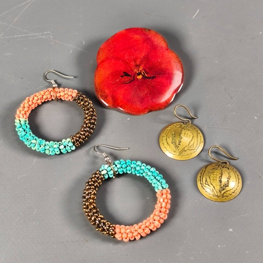 Item 16322 - Image 0