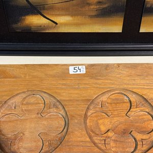 Lote siguiente: Cuadro Moderno y Adorno Artesanal en Madera Labrada