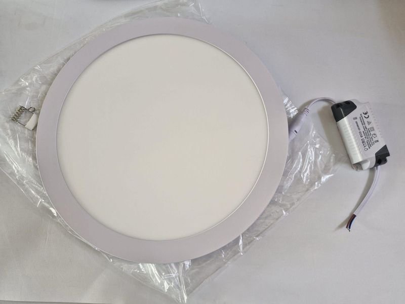 Foco VYBA ECO 24W - Luz LED Energética - imagen 2