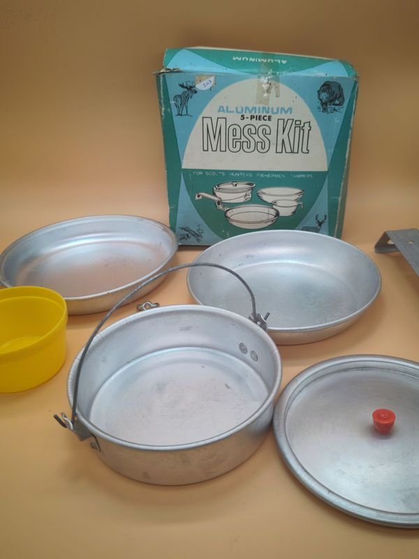 Kit de cocina de aluminio 5 piezas para campistas, cazaristas y pescadores - imagen 4