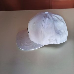 8080 c3 - 350 gorro nuevo (tiene rose ) - imagen 2