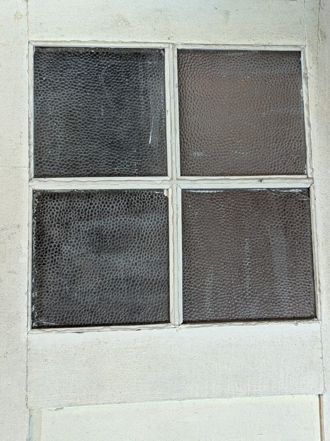 Puerta de garage con tres hojas vidriadas batientes y marco - imagen 7