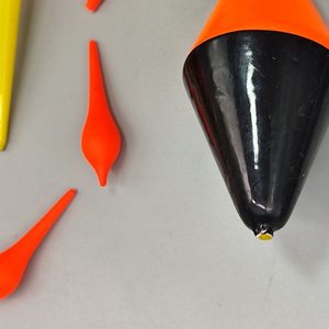 Lote de Boyas y Flotadores de Pesca Surtidos - imagen 6