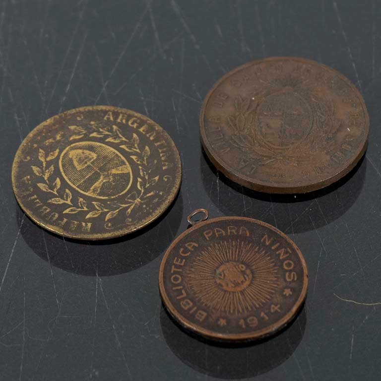 Item 2106561 - Image 0