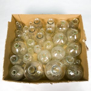 Lote de Frascos de Vidrio Hialino de Diversos Tamaños y Diseños - imagen 1