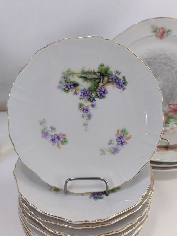 Platos de Porcelana con Diseño Floral - imagen 4