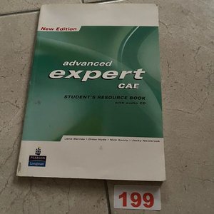 Lote siguiente: Advanced Expert CAE Student's Resource Book - Pearson Longman
