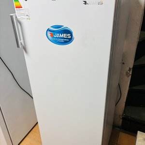 Freezer Vertical James 150 Lts FVJ-261KN G2 - imagen 3