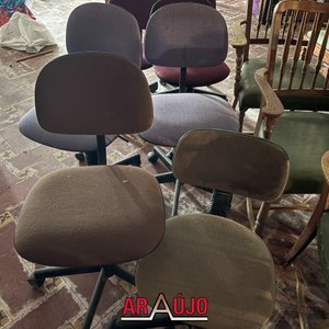 Lote de 25 Sillas Varias para Restaurar - imagen 4