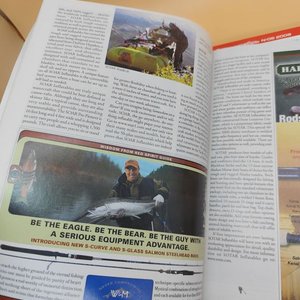 Lote de 4 Revistas de Pesca y Actividades al Aire Libre: Fish Alaska y Спортивный Турист - imagen 19