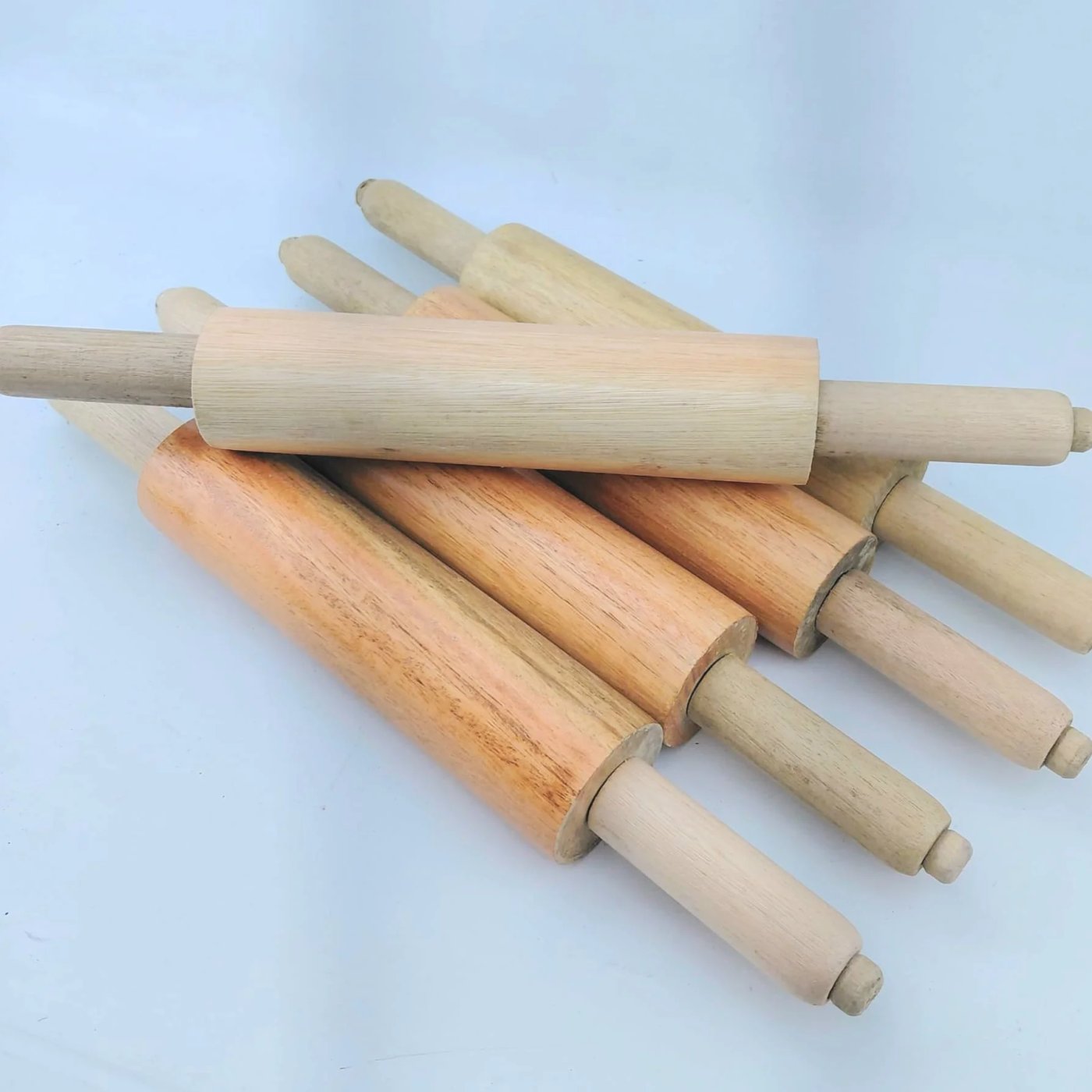 Set de 5 Vasos de Madera para Amasar