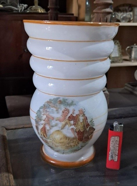 Item 28386 - Image 0