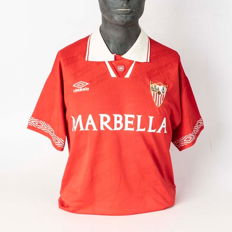 Lote siguiente: Camiseta de Sevilla FC de España oficial de tienda UMBRO