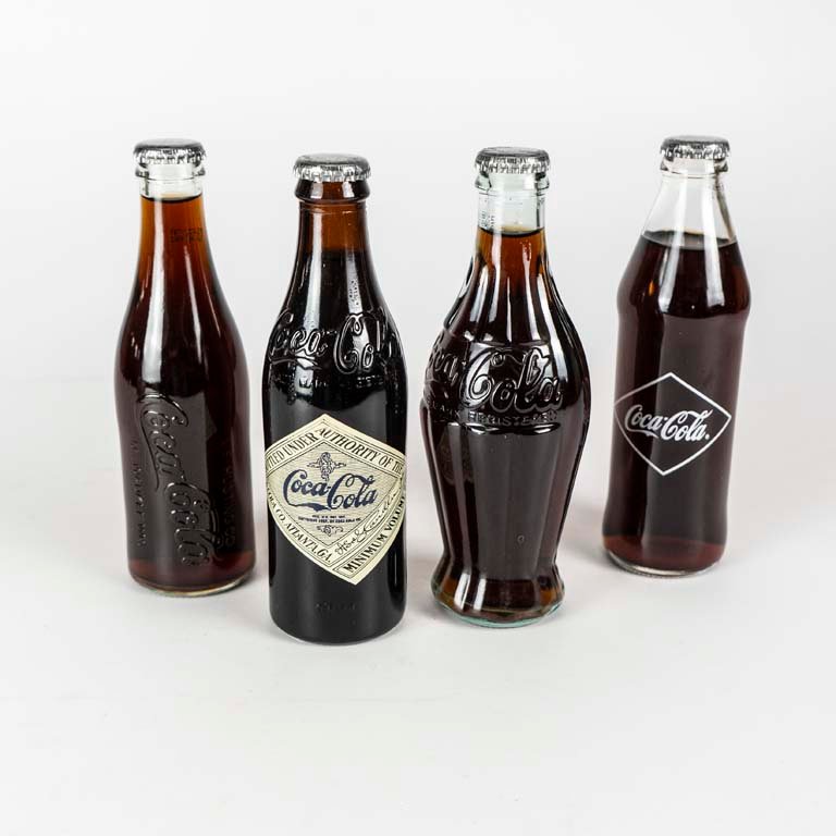 4 botellas retro de Coca Cola sin abrir - Colección de vintage - imagen 2