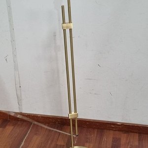 Pie de Lámpara de Pie Metálico Dorado Moderno - imagen 1