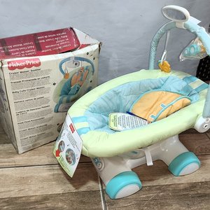 Sillita Mecedora Fisher-Price para Bebé, Desmontable, con Accesorios, a Pilas, Nueva en Caja - imagen 2