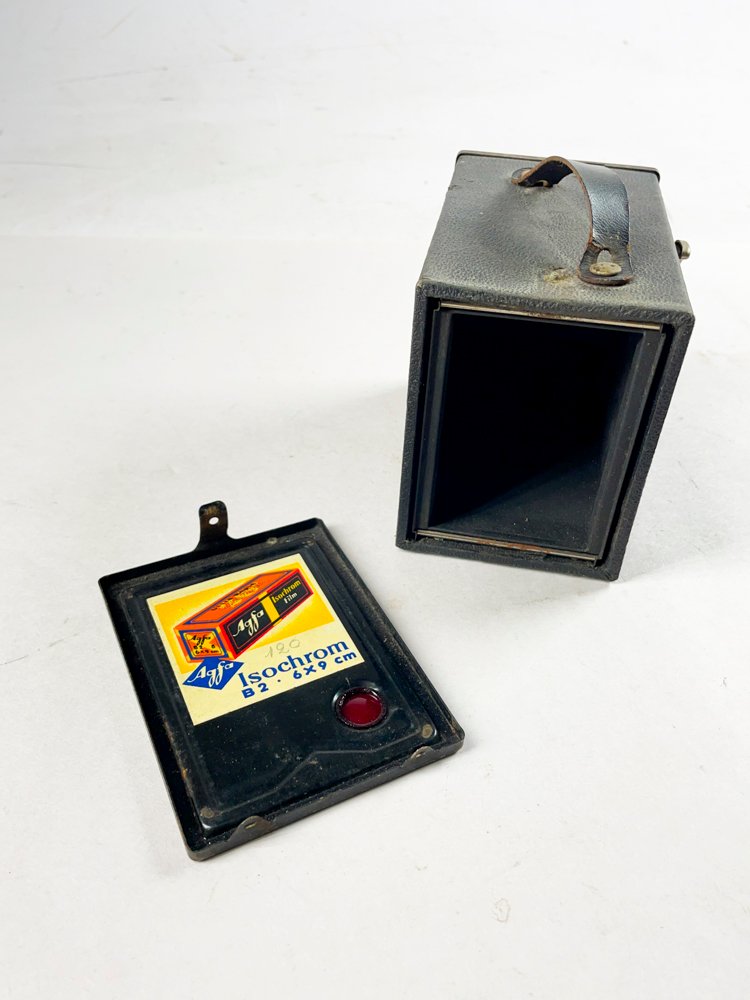 Lote siguiente: Maquina de fotos Agfa en mal estado