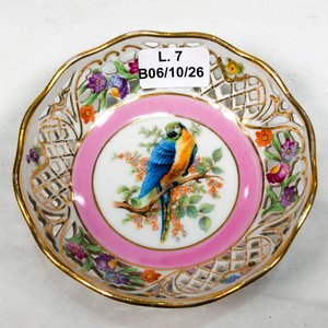 Centrito de Porcelana Alemana Bavaria Floral con Loro y Guarda Calada - imagen 3