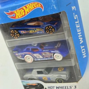 Hot Wheels Pack x3 Autos de Colección - imagen 2