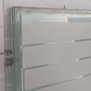 Vidrios Templados con Diseño Esmerilado 1.14m x 1.60m - imagen 3