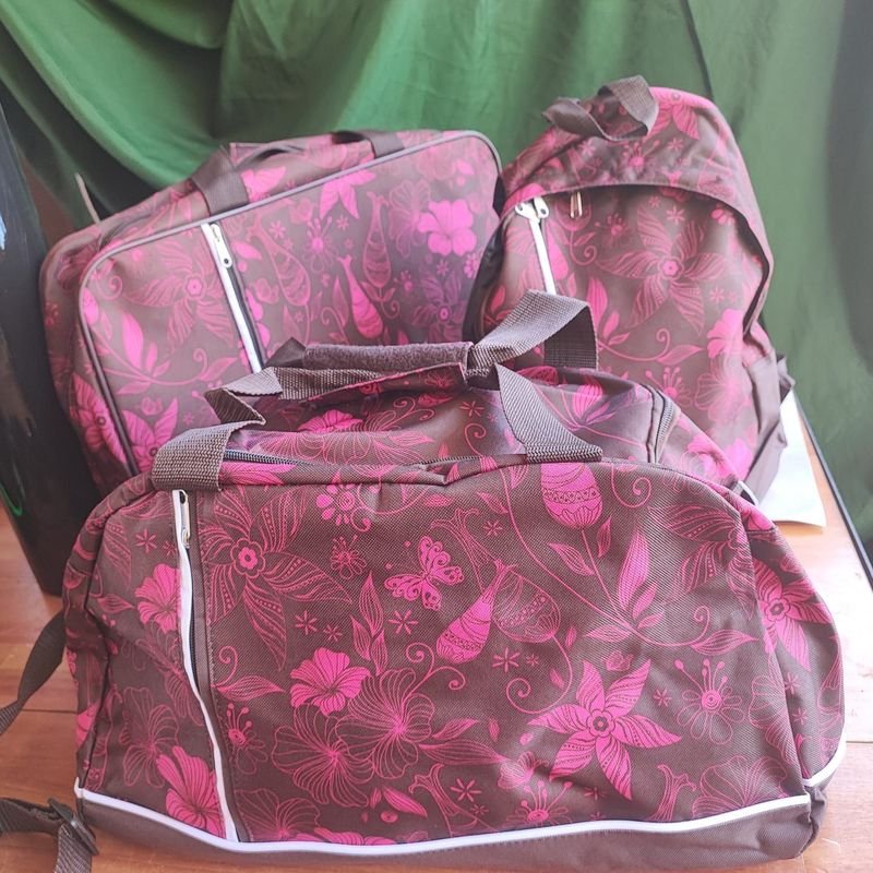 Conjunto de accesorios para laptop y viaje - imagen 2