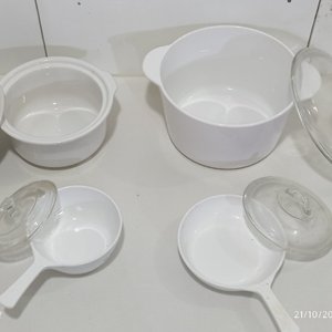 Set de 4 piezas de vitrocerámica Corning Ware: sopera, olla y 2 cacerolas con tapa - imagen 5