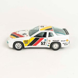 Auto Porsche 924 Turbo escala 1/24 colección Burago. - imagen 2