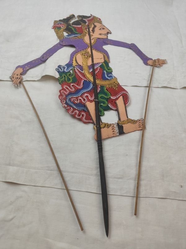 Marioneta Wayang Kulit Tradicional Indonesia