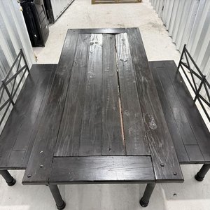 Juego de Exterior de Madera y Metal con Mesa y Bancos - imagen 6