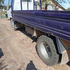 Camión JBC 4000kg Impecable Estado - imagen 2