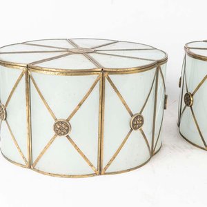 Par de Pantallas de Bronce y Vidrio Estilo Geométrico - imagen 2