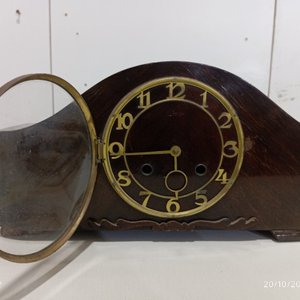 Antiguo Reloj de Mesa con Péndulo y Caja de Madera - imagen 8