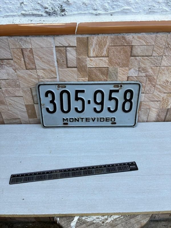 Chapa de auto para vehículo