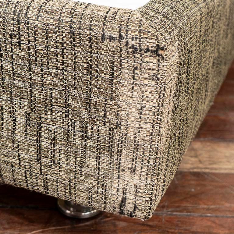 Item 2113900 - Image 1