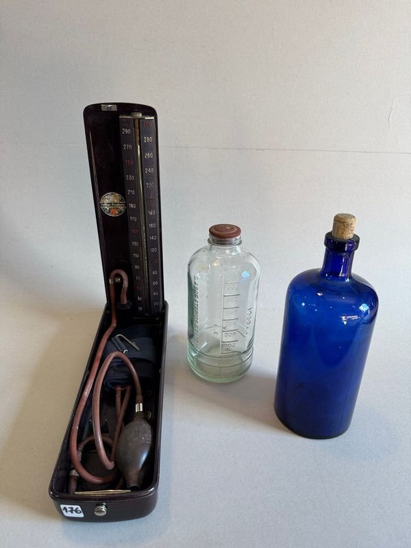 Frasco y botella y medidor de presion