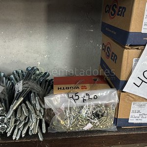 Lote de Tacos y Tornillos para Construcción - imagen 3