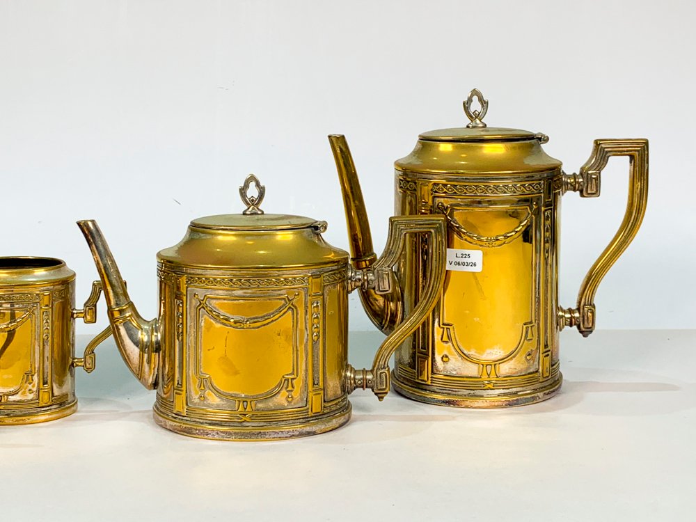 Conjunto de té en metal dorado con decoración de guirnaldas - imagen 4