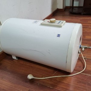Calefón Eléctrico Bronx 50 Litros - Industria Uruguaya - imagen 3