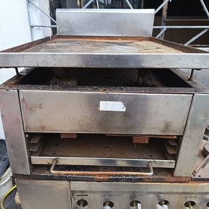 Cocina Industrial de Acero Inoxidable con 4 Hornallas, Horno y Plancha - imagen 7