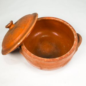 Olla de Barro Artesanal con Tapa - 25 x 18 cm - imagen 4