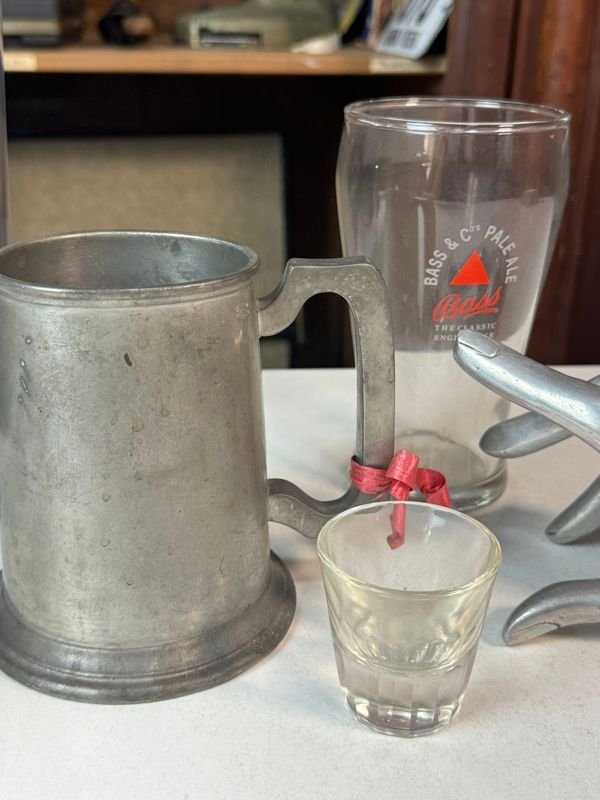 Vajilla de Cerámica y Peltre con Accesorios para Cerveza - imagen 8